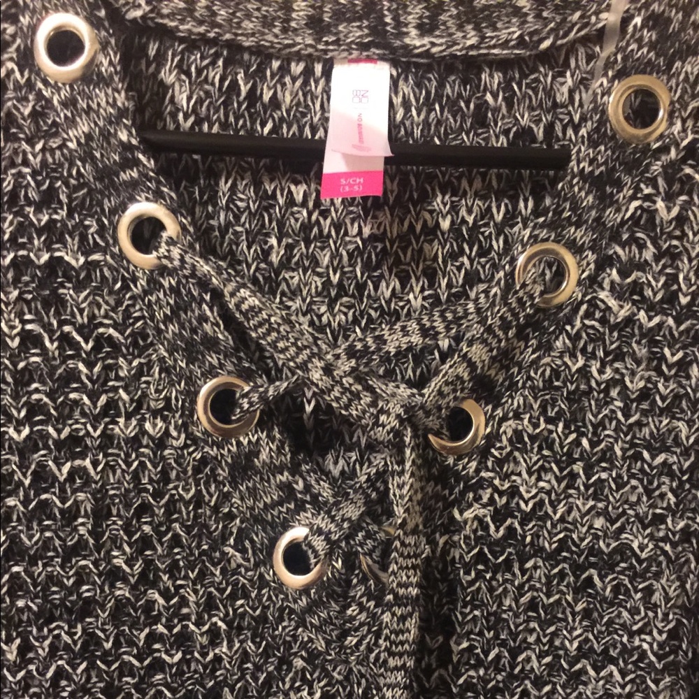 Sweater top - Picture 2 of 4